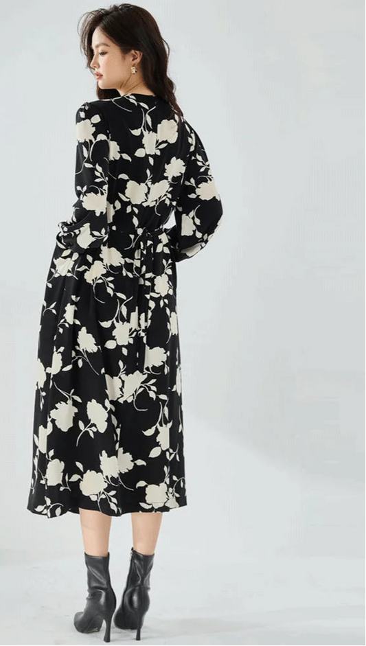 Audrey Robe Noir Florale